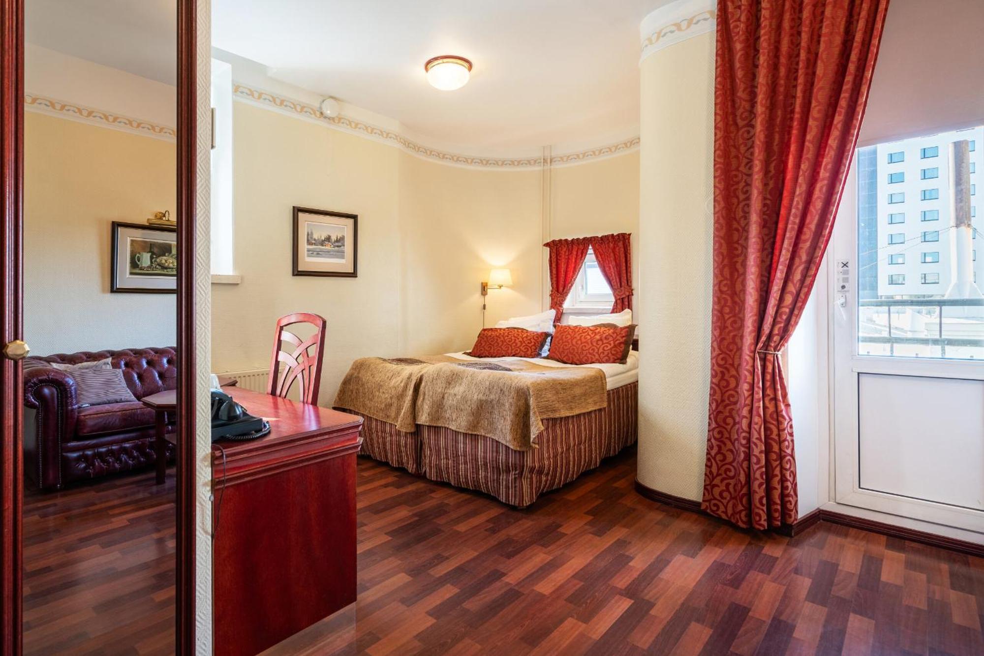 וואסה Hotel Astor מראה חיצוני תמונה